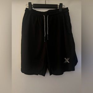 Extreme fit Mens black 2 in 1 Compression Workout Shorts for Running gym Sz L